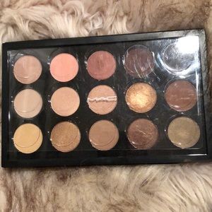 MAC Pallet